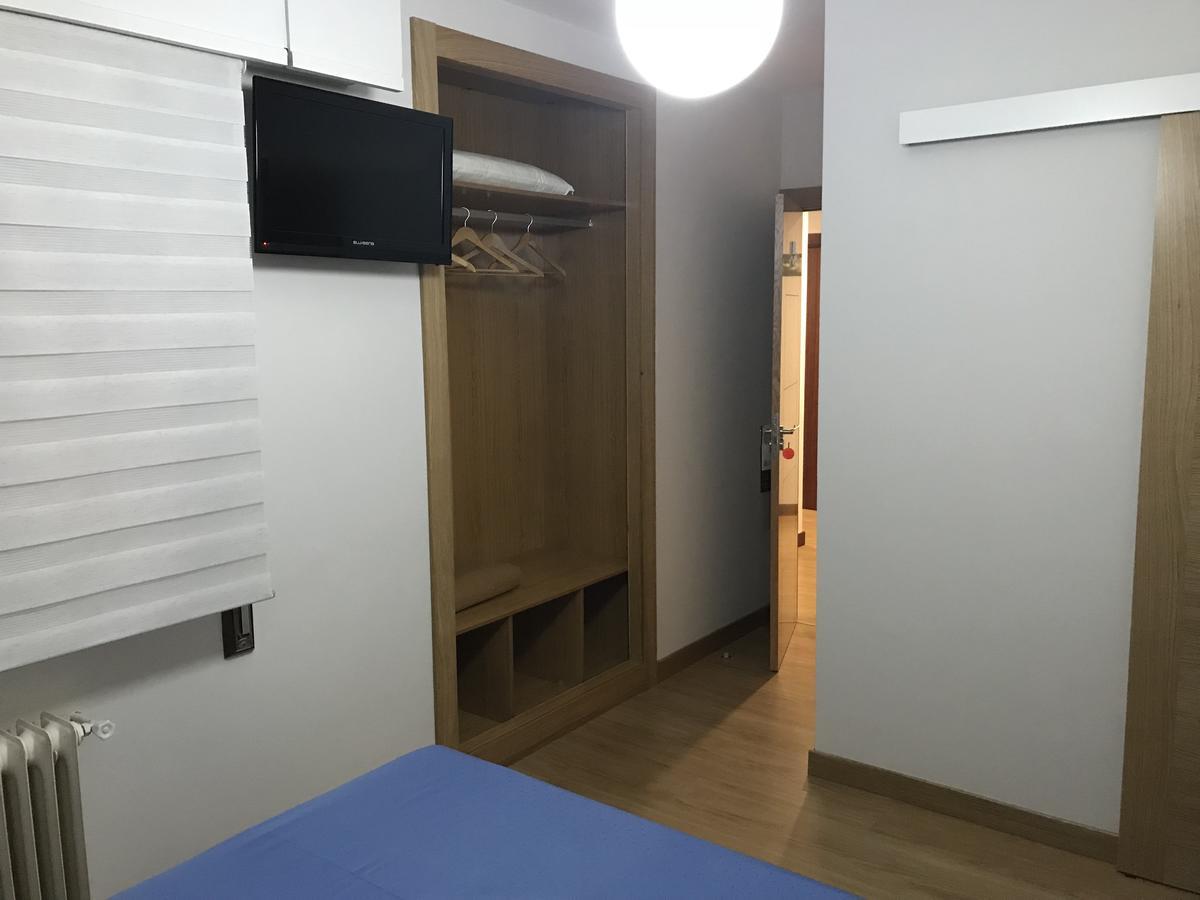 Pension Berceo Logroño Exterior foto